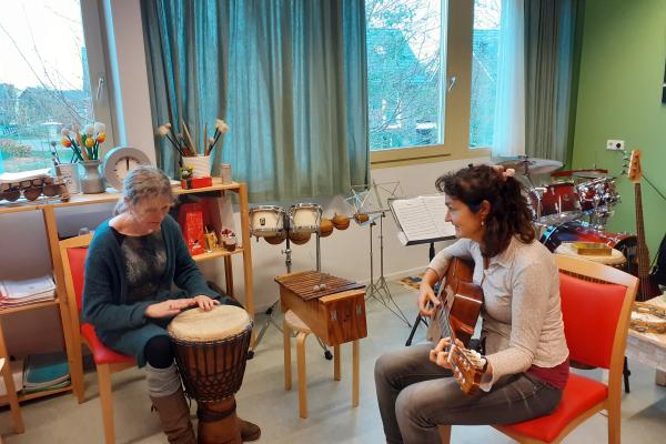 Esther Kluck muziektherapeut