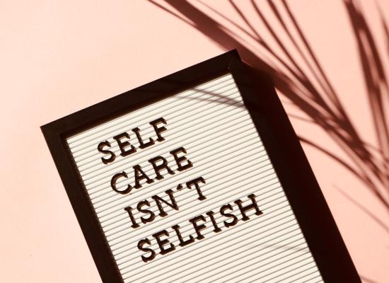 afbeelding selfcare isn't selfish